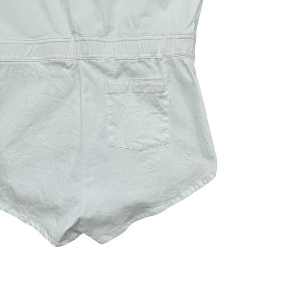 Carolin Ritz Paris White Lace-Up Romper Size 4